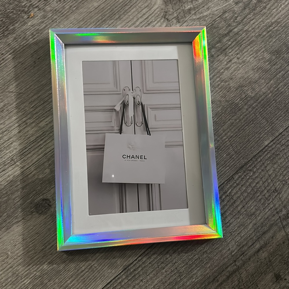 Iridescent Photo Frame with Picture - Picture 2 of 11